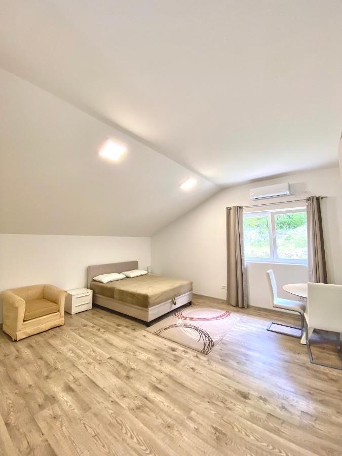 Apartments Lav Kotor Zewnętrze zdjęcie